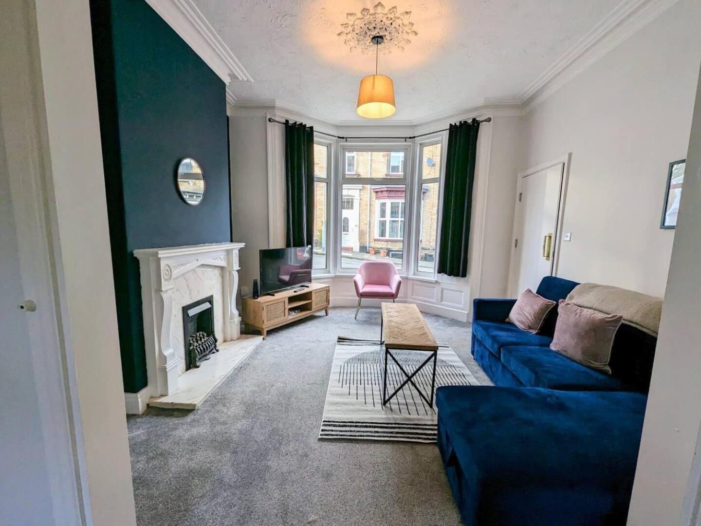 Spacious And Homey 4 Bedroom House Bishop Auckland Luaran gambar